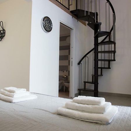 Vesuvius Luxury Suites Naples Extérieur photo