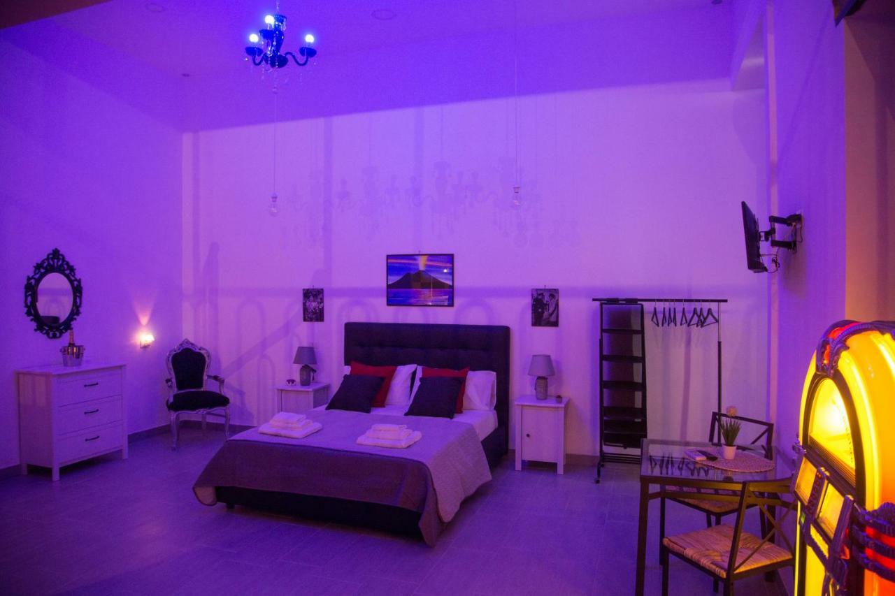 Vesuvius Luxury Suites Naples Extérieur photo