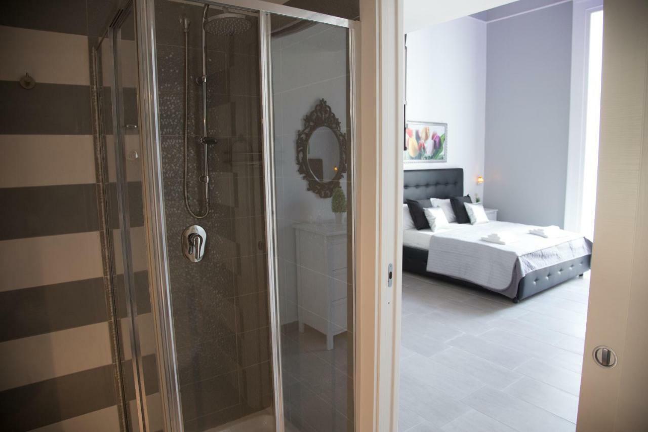 Vesuvius Luxury Suites Naples Extérieur photo