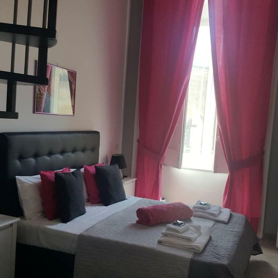 Vesuvius Luxury Suites Naples Extérieur photo